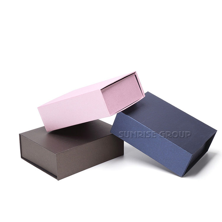 Hot Custom Cardboard Gift Folding Packaging Box