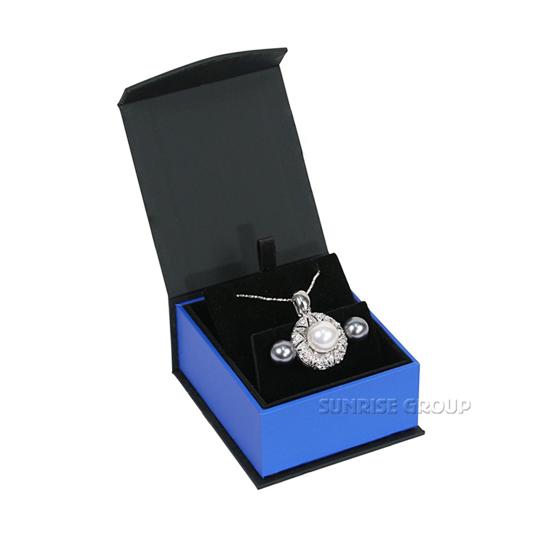 Luxury Custom Machine for Making Box Necklace Box Jewelry